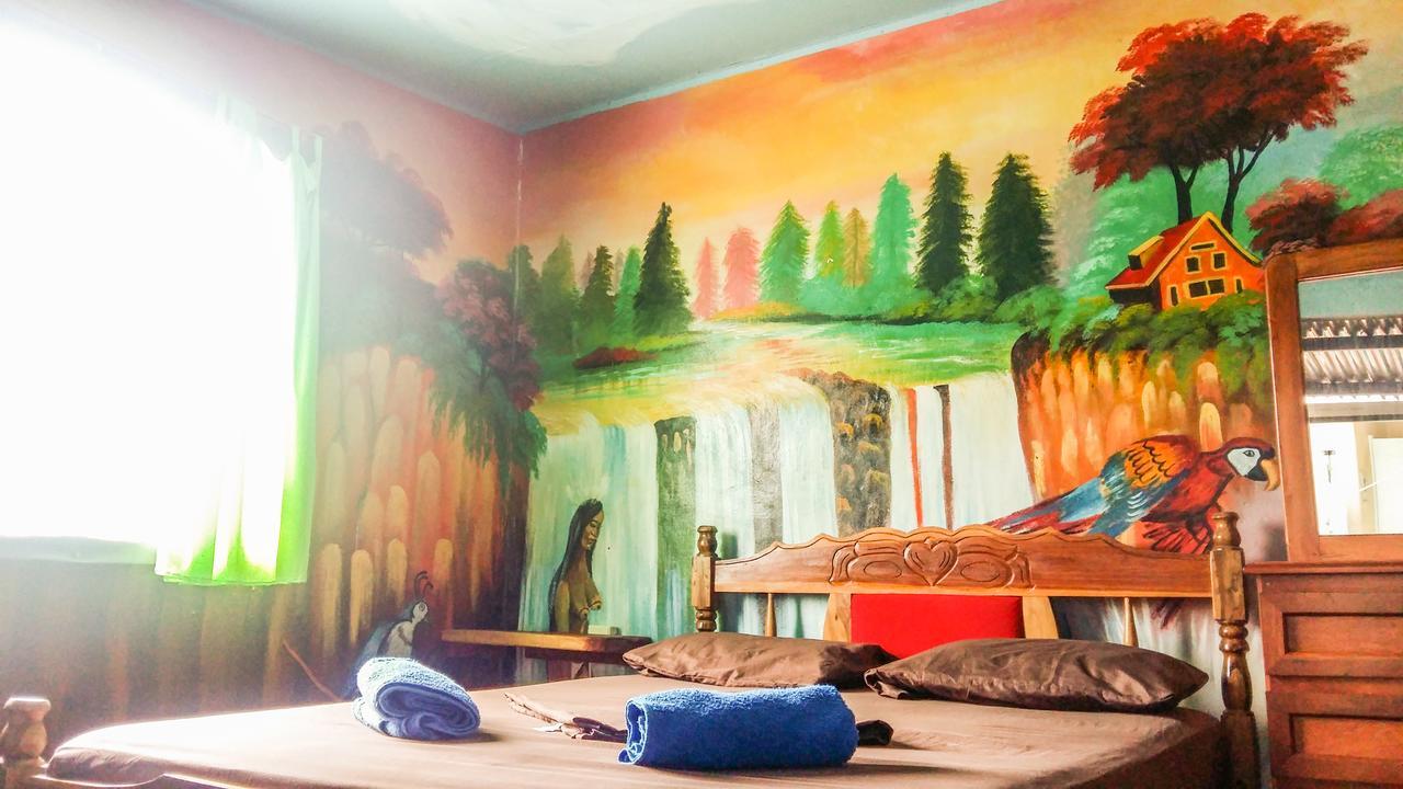 Hostel Life Is Good Мойогальпа Экстерьер фото
