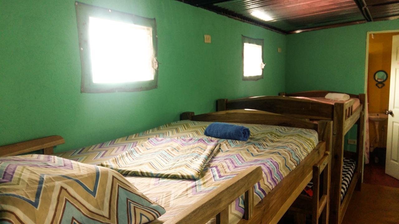 Hostel Life Is Good Мойогальпа Экстерьер фото