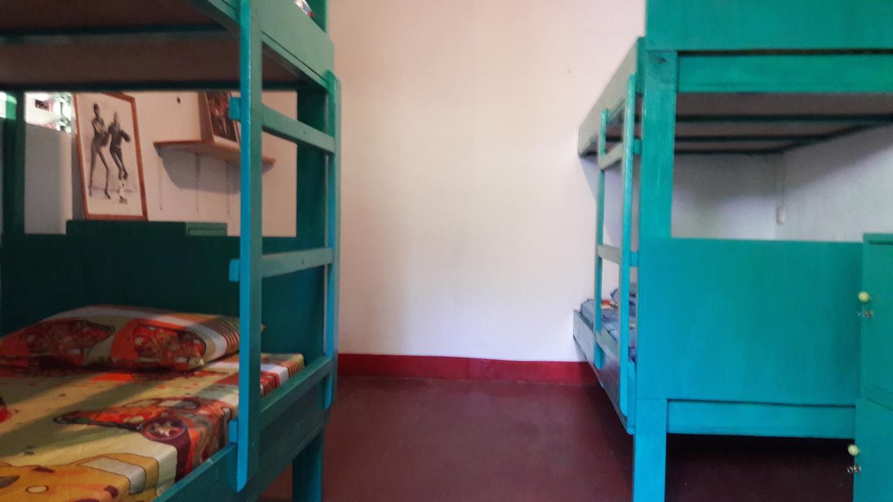 Hostel Life Is Good Мойогальпа Экстерьер фото